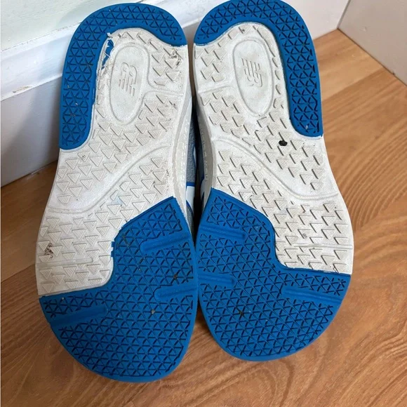 New Balance Gray and Red Kids Sneakers - Picture 6 of 7